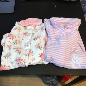 Girls winter onesie bundle Sz 9 Mos